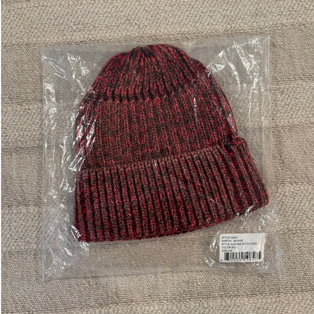 Honor the Gift "Marvin" Ribbed Beanie - NIP - Color: Soul (Marled Red/Black)
